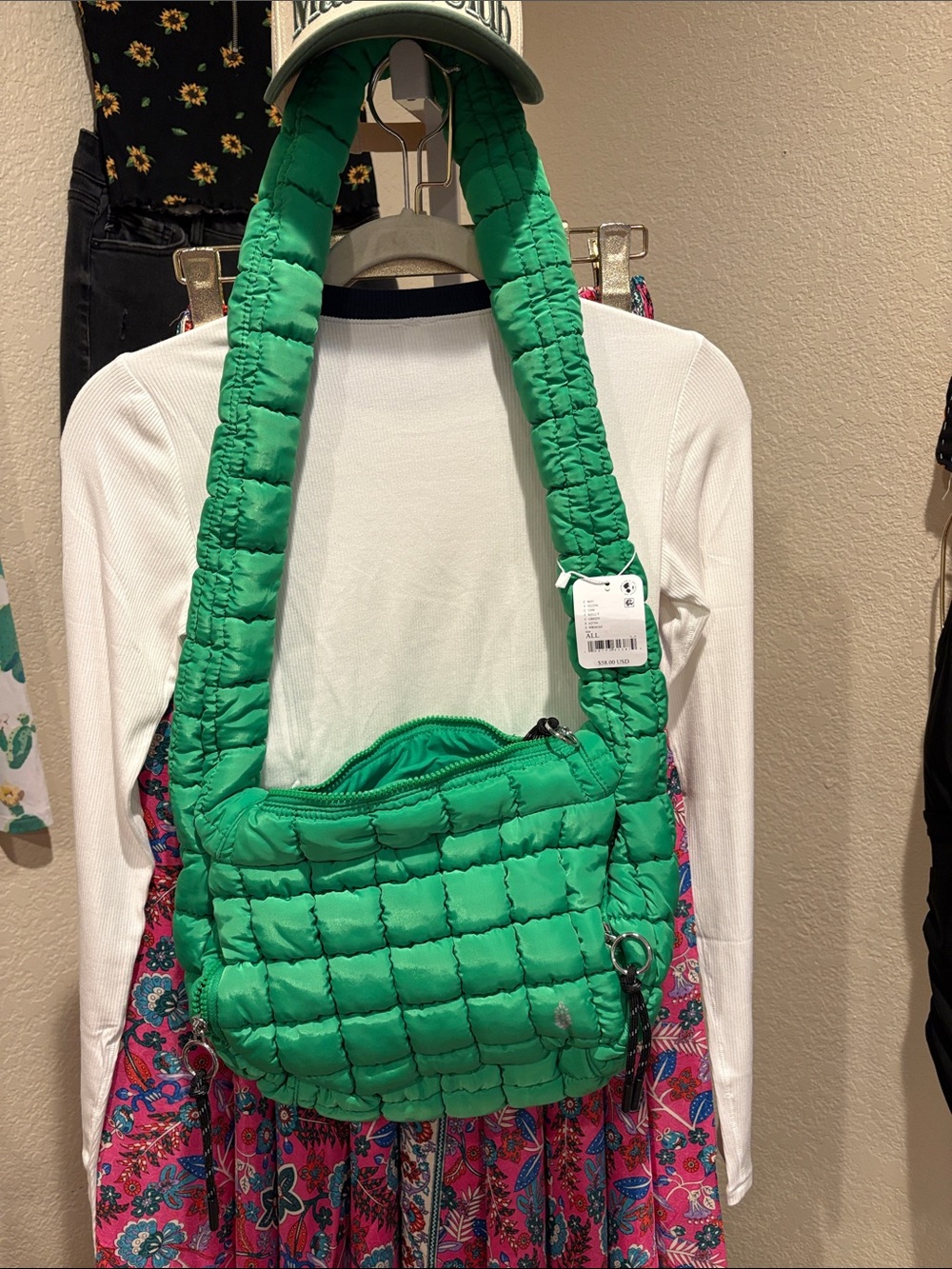 FPMovement Quilted Carry All NWT - Picture 8 of 8